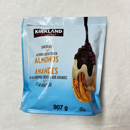 Kirkland 杏仁牛奶夹心巧克豆 907g